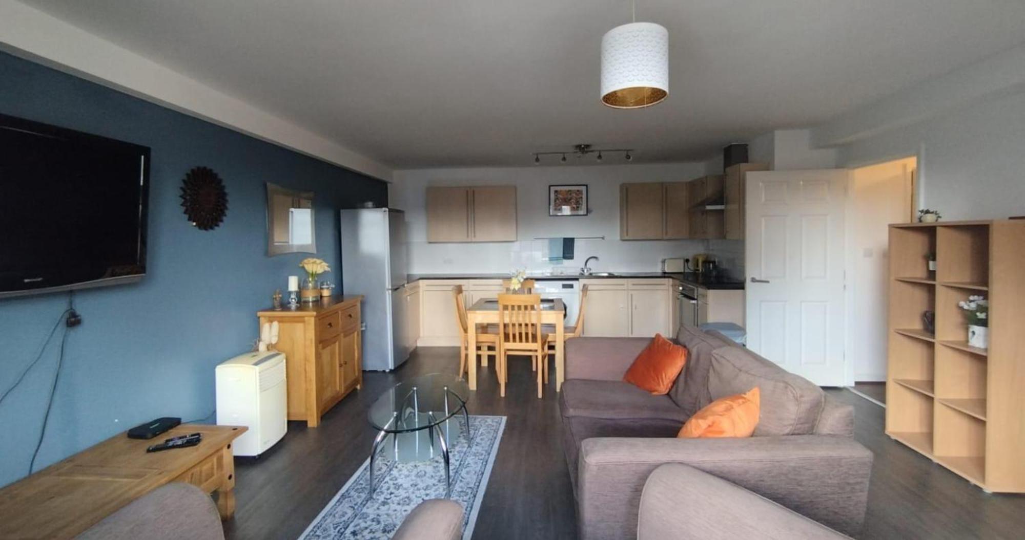Business & Leisure City Centre 2 Bed En-Suite Apartment With Free Parking And Netflix Coventry Dış mekan fotoğraf