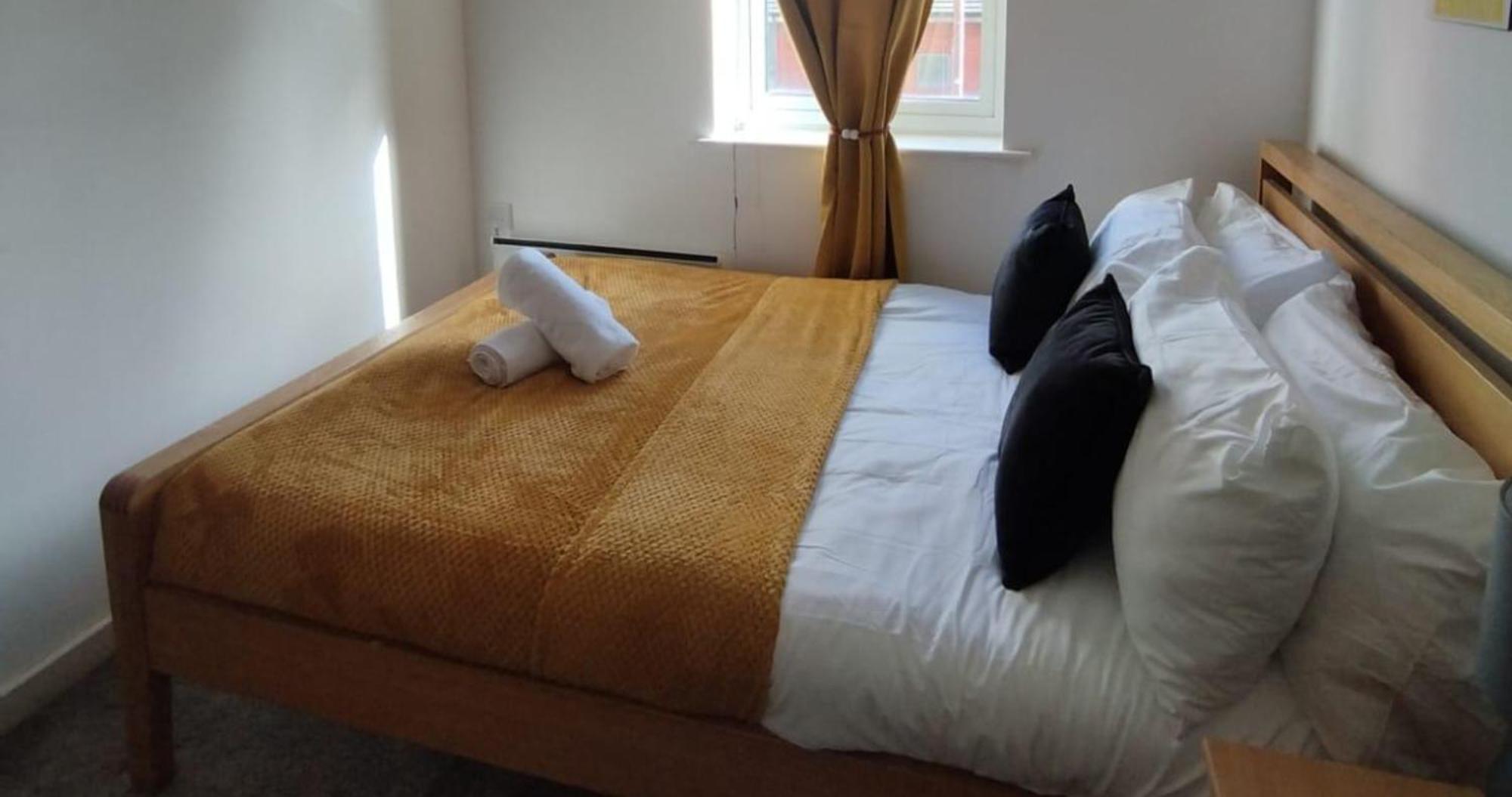 Business & Leisure City Centre 2 Bed En-Suite Apartment With Free Parking And Netflix Coventry Dış mekan fotoğraf