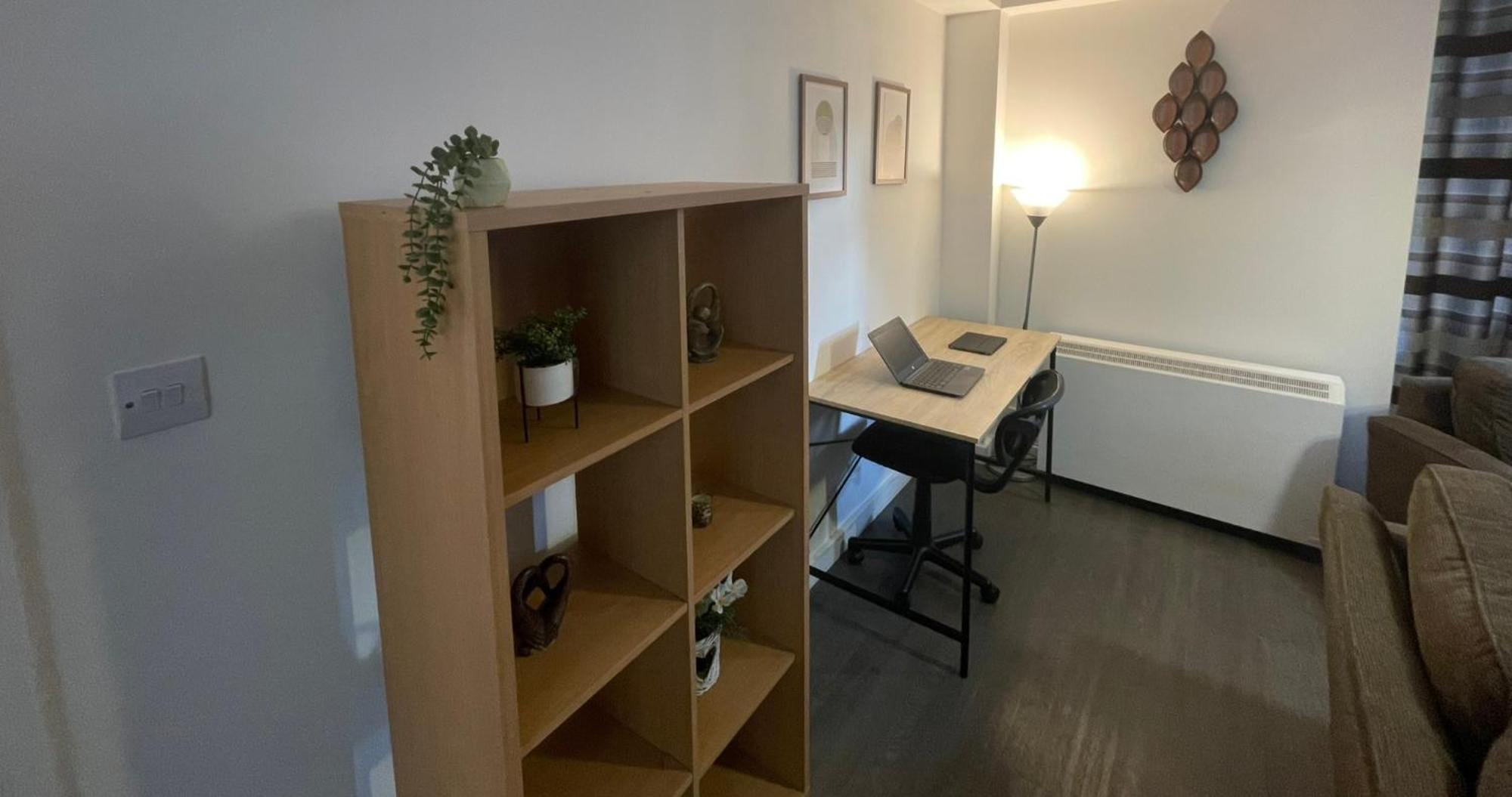 Business & Leisure City Centre 2 Bed En-Suite Apartment With Free Parking And Netflix Coventry Dış mekan fotoğraf