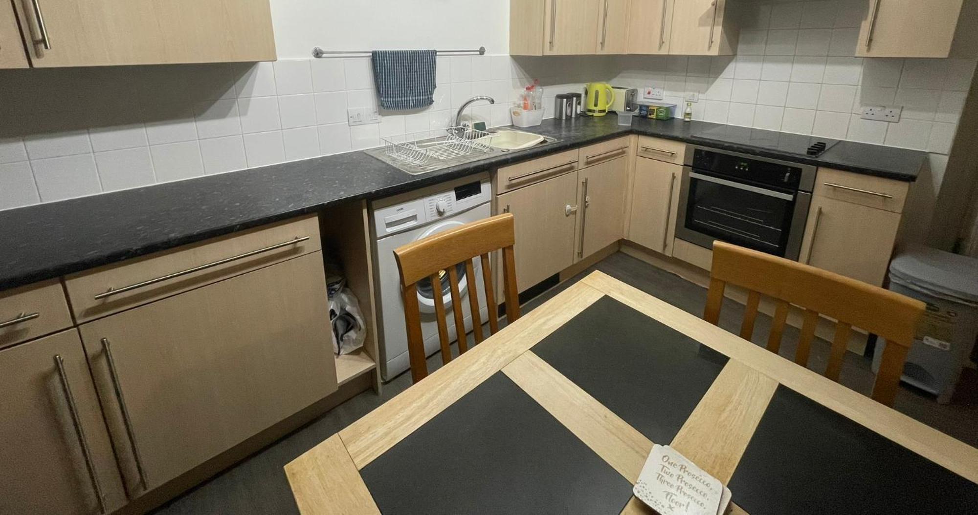 Business & Leisure City Centre 2 Bed En-Suite Apartment With Free Parking And Netflix Coventry Dış mekan fotoğraf